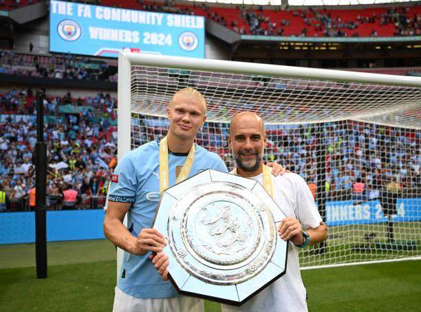 1723336075749070720.jpg 2166202310-612x612.jpg