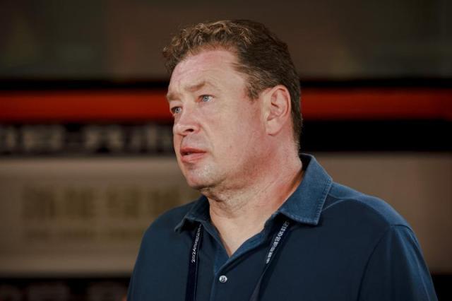 斯卢茨基：战中央海岸水手是一场势均力敌的比赛